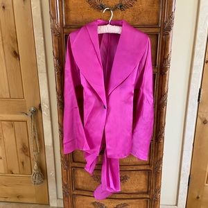 Jones New York ladies dressy blouse Size Medium